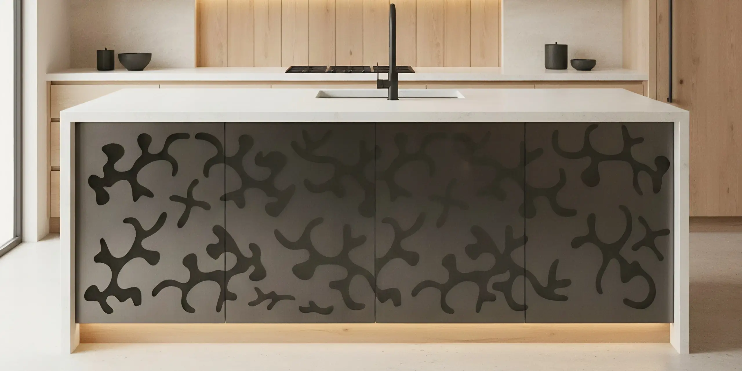 Metalowy panel dekoracyjny z geometrycznym wzorem